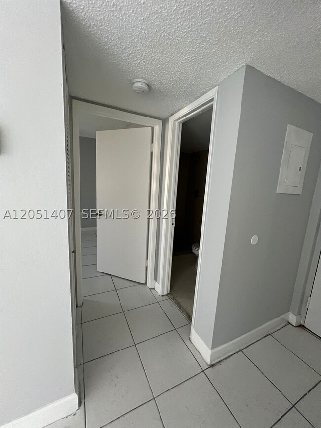 Building Photo - 7035 NW 186th St