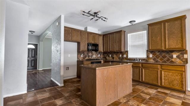 Building Photo - 11546 La Grange Dr