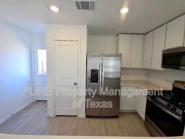 Building Photo - 256 Northern Pintail Dr