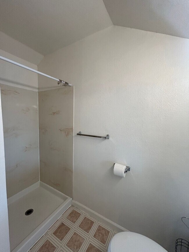 Building Photo - 5276 Trophy Dr