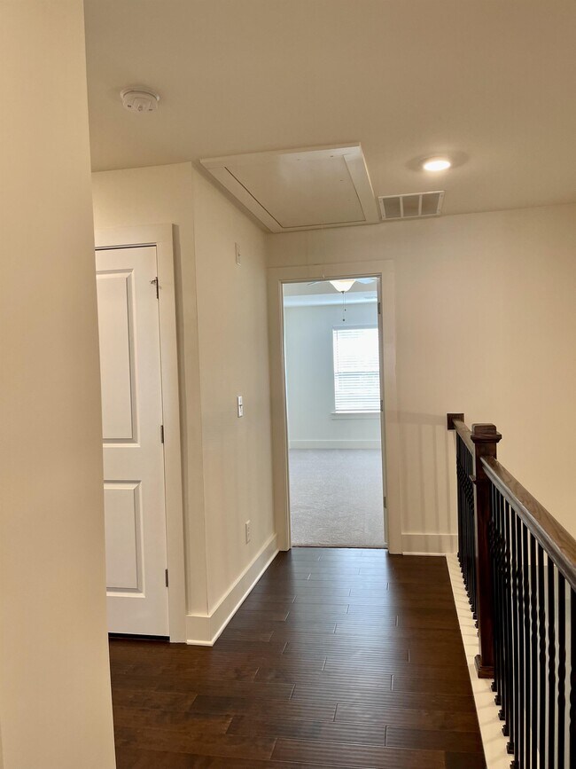 Building Photo - 175 N Auburn Landing Pl