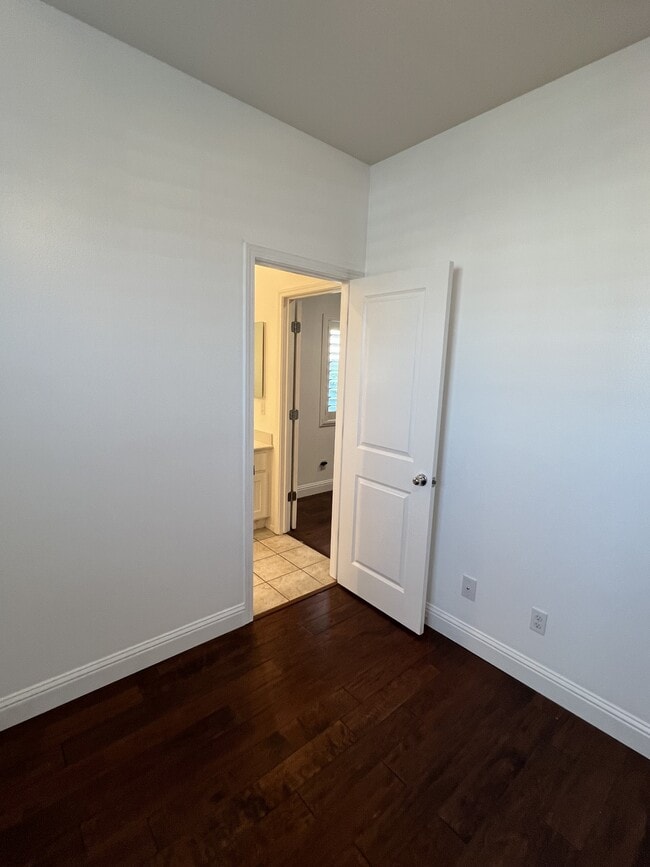 Building Photo - 4515 Ann St