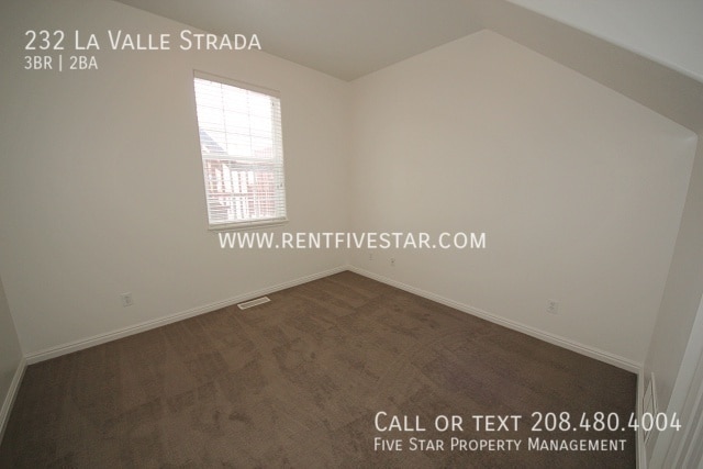 Building Photo - 232 La Valle Strada