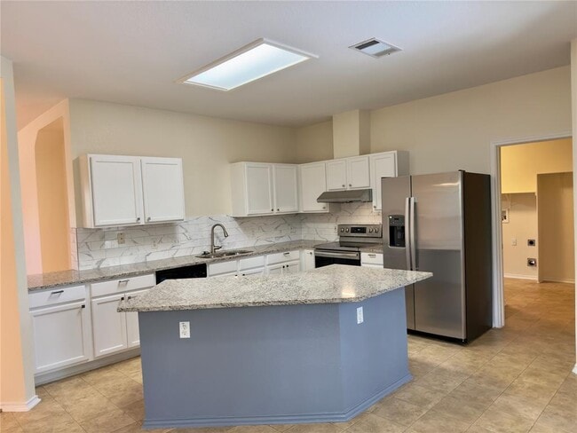 Building Photo - 1206 Devil Ridge