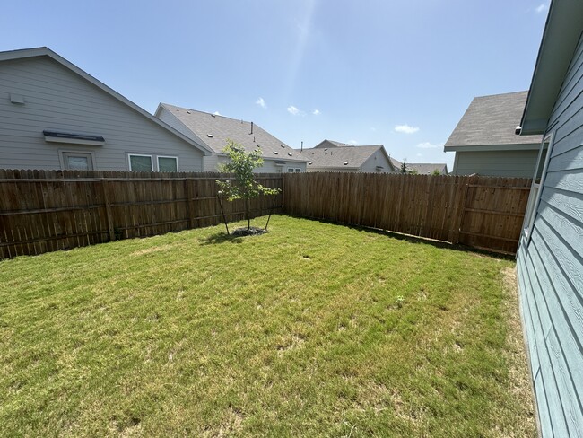 Building Photo - 1155 Barbarosa Rd