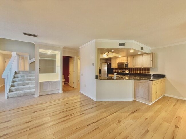 Building Photo - 14530 Alejo Ct