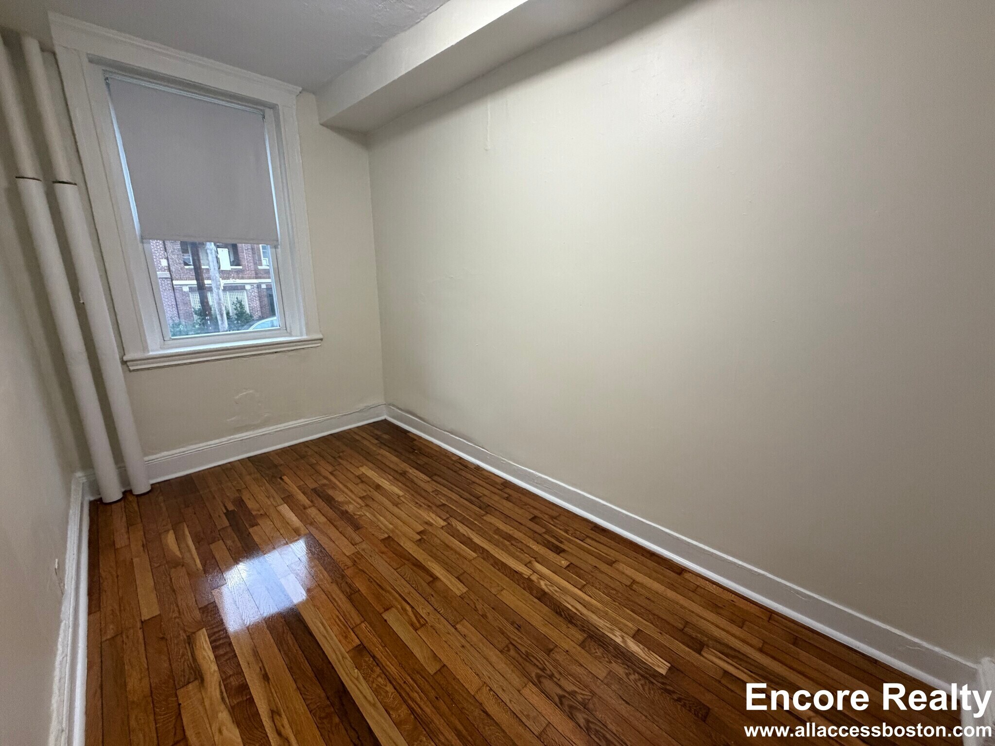 Building Photo - 109 Brainerd Rd