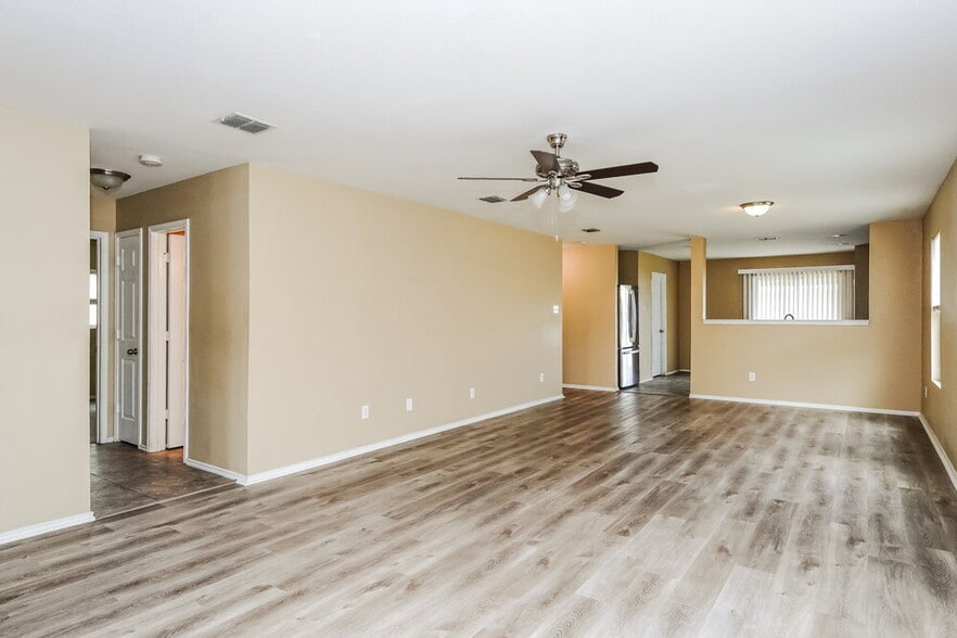 Building Photo - 10564 Flagstaff Run