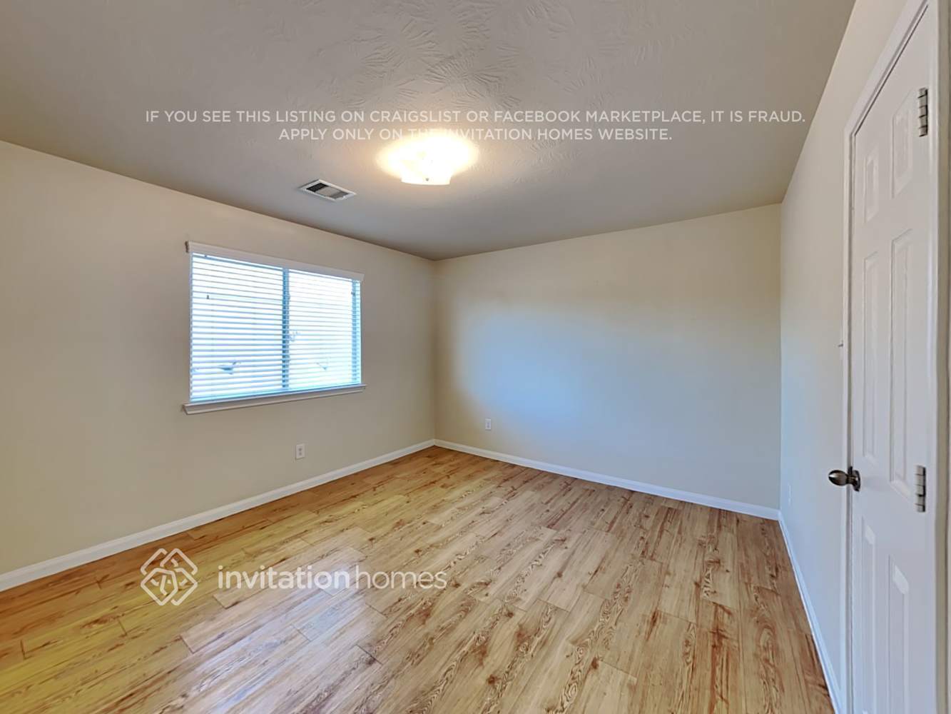 Building Photo - 18723 Dennington Dr