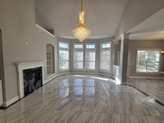 Building Photo - 315 Shadow Creek Dr