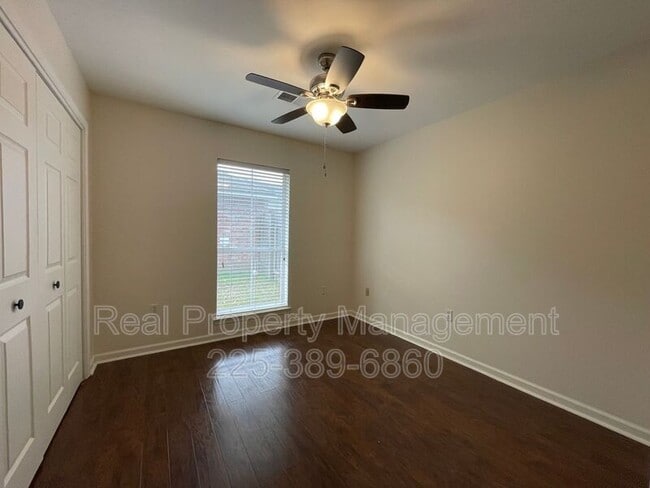 Building Photo - 1345 Harwich Dr