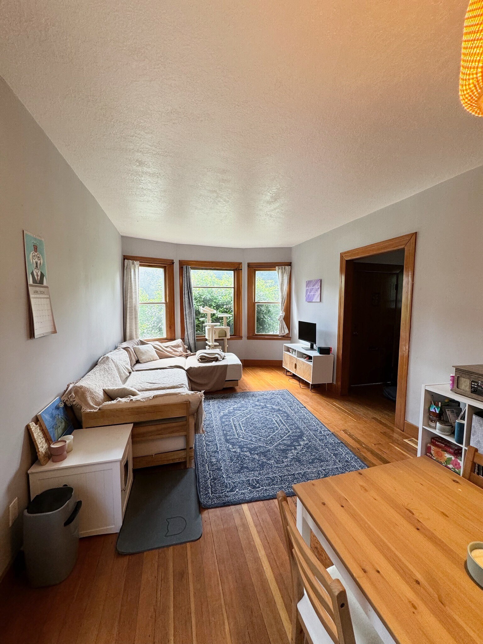 Building Photo - 634 NE 28th Ave