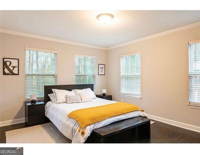 Building Photo - 2032 North Ave NW