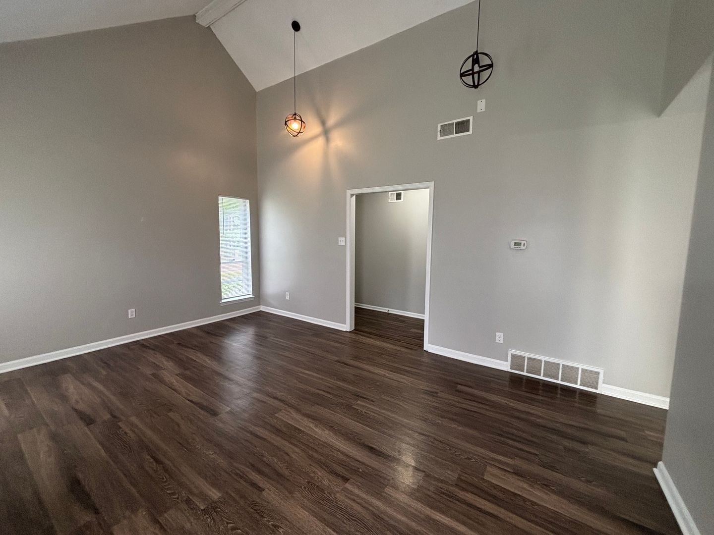Building Photo - 5095 Corkwood Dr