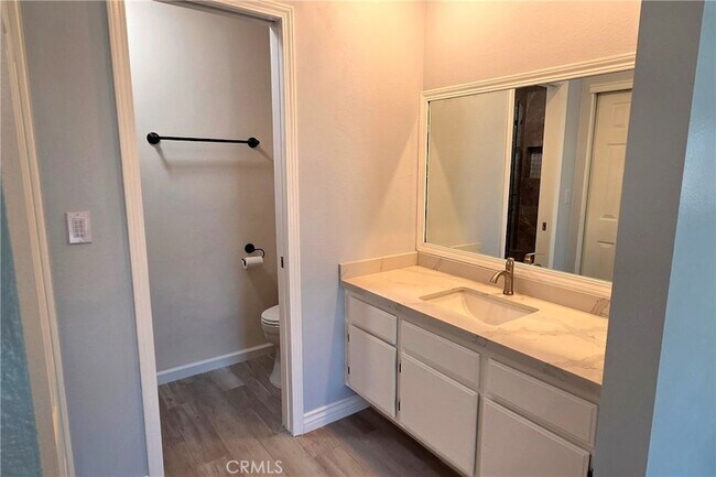 Building Photo - 15839 Ada St