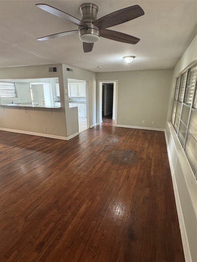 Building Photo - 2522 Jackson