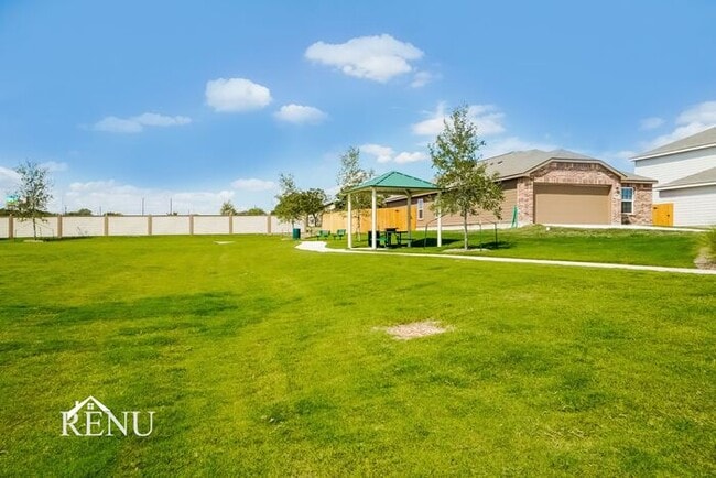 Building Photo - Coming Soon!