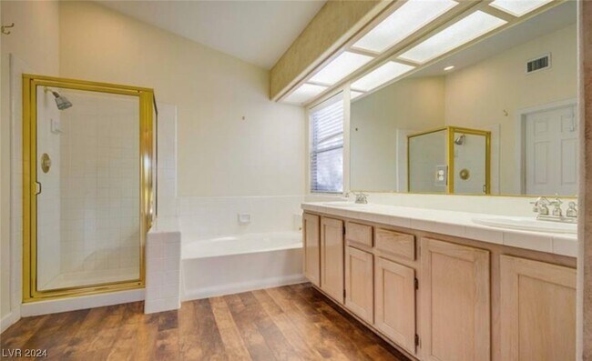 Building Photo - 8164 Sedona Sunset Dr