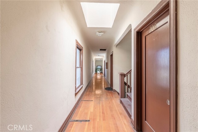 Building Photo - 1116 Sartori Ave