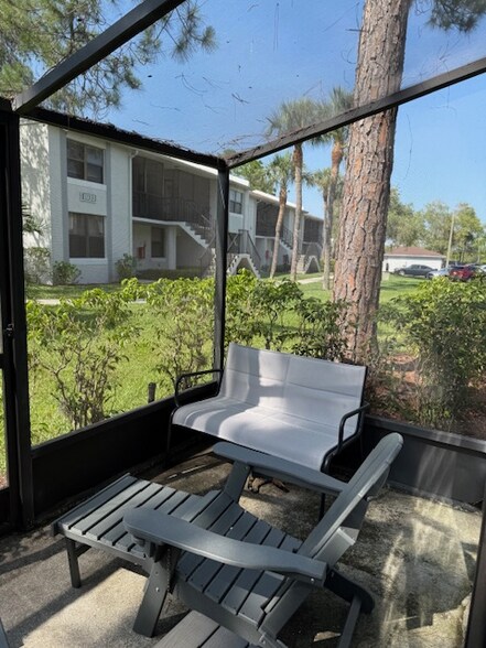 Building Photo - 1945 Pelican Landing Blvd