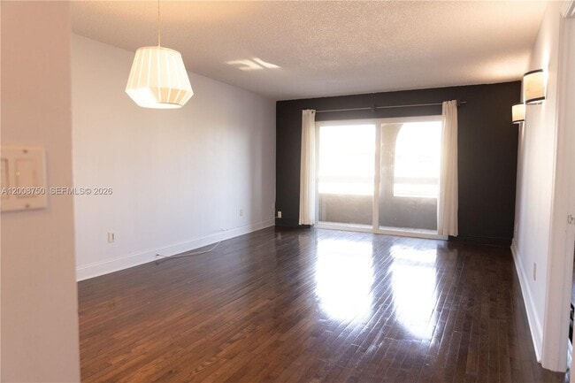 Building Photo - 7703 Camino Real