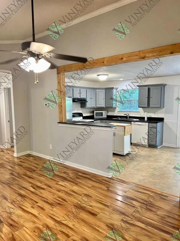 Building Photo - 774 Old Dallas Acworth Rd