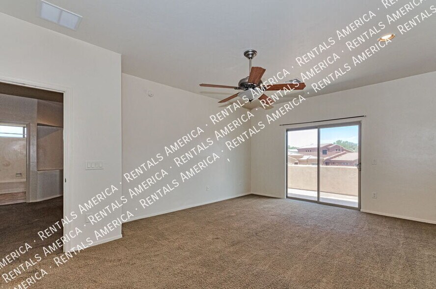 Building Photo - 89 E Brearley Dr