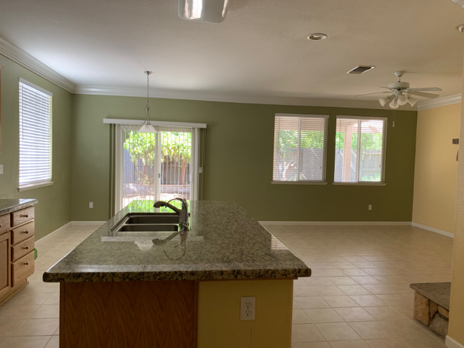 Building Photo - 11779 Bagota Way