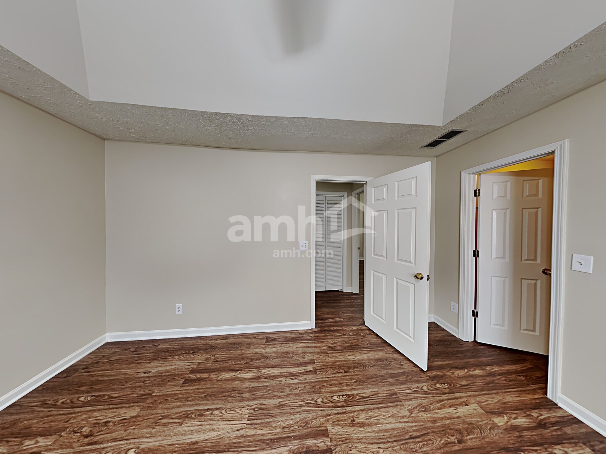 Building Photo - 805 Chatham Park Dr