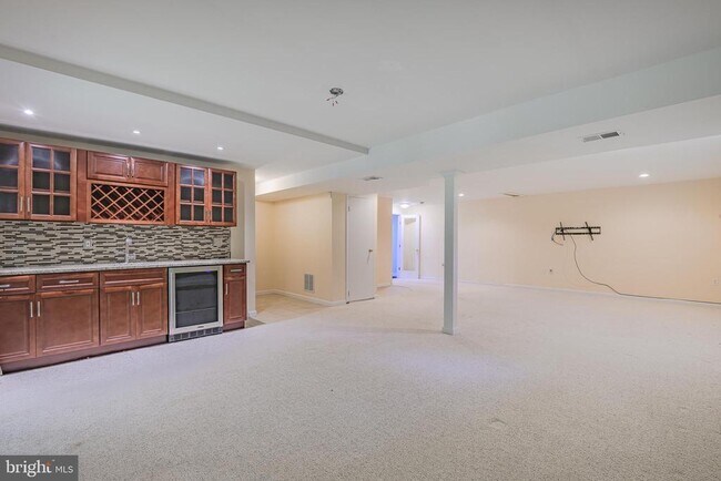 Building Photo - 3180 Rivanna Ct