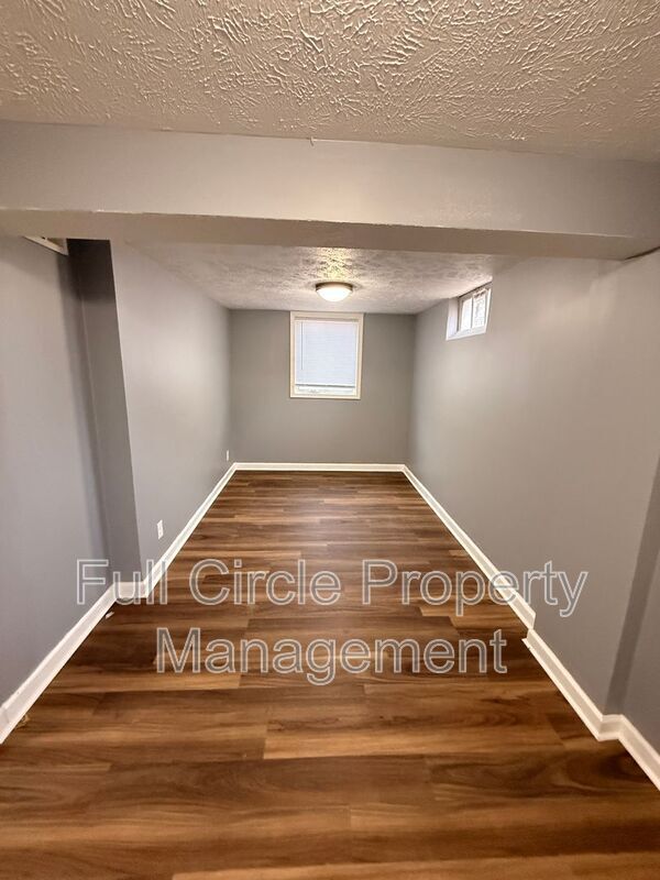 Building Photo - 4327 Larimore Ave