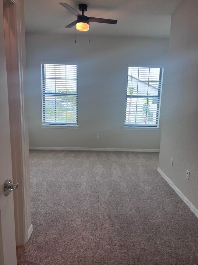 Building Photo - 2280 Appleton Cir S