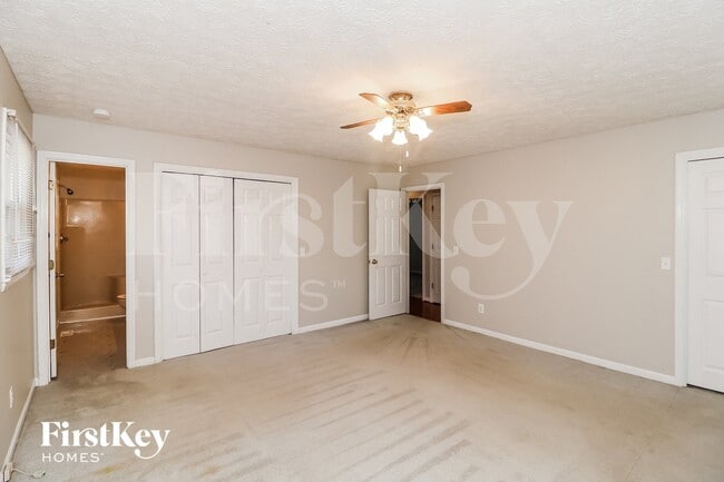 Building Photo - 2333 Donnie Lee Dr