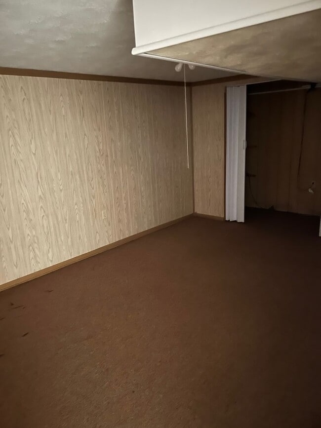 Building Photo - BOARDMAN 3 BEDROOM CONDO--PROFESSIONALLY M...