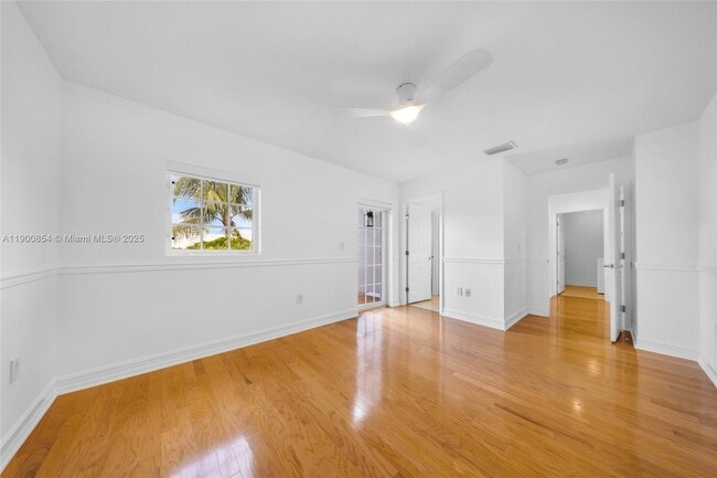 Building Photo - 21025 NE 31st Ave