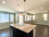 Building Photo - 2534 Mustang Dr