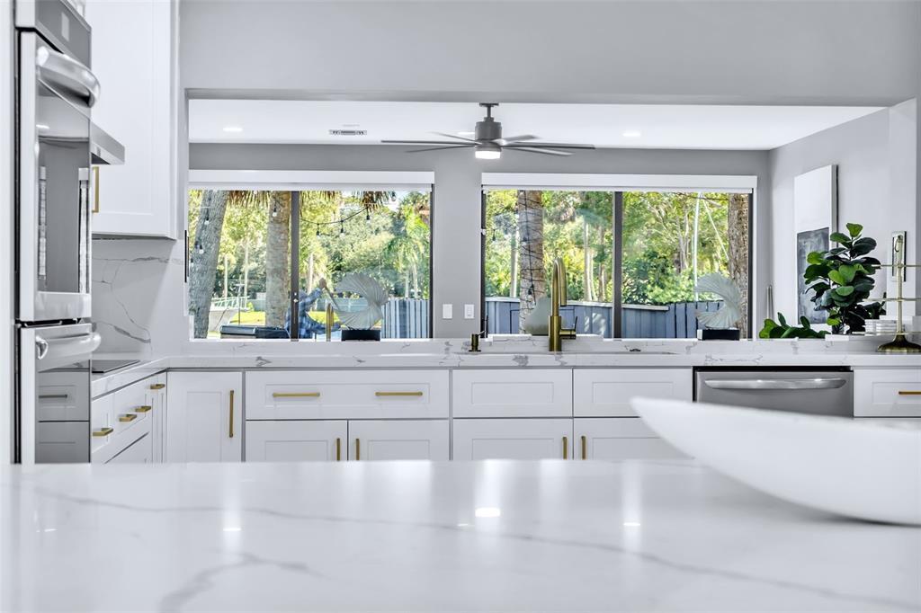 Building Photo - 1030 SW 14th Ter