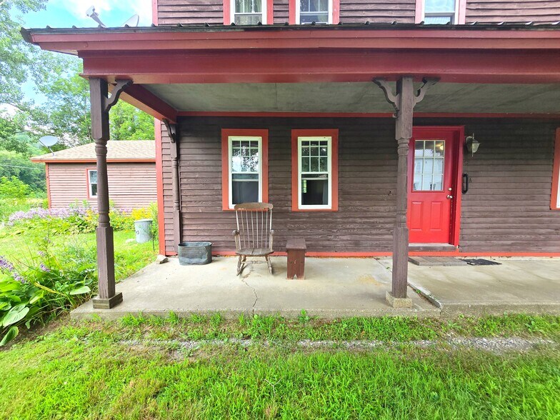 Front Entrance - 1 Lyonsville Rd