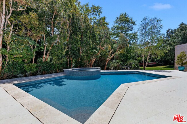 Building Photo - 6314 Sycamore Meadows Dr