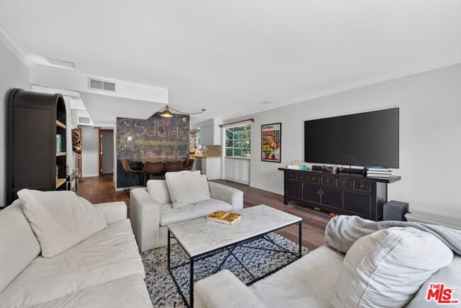 Building Photo - 4308 Alcove Ave