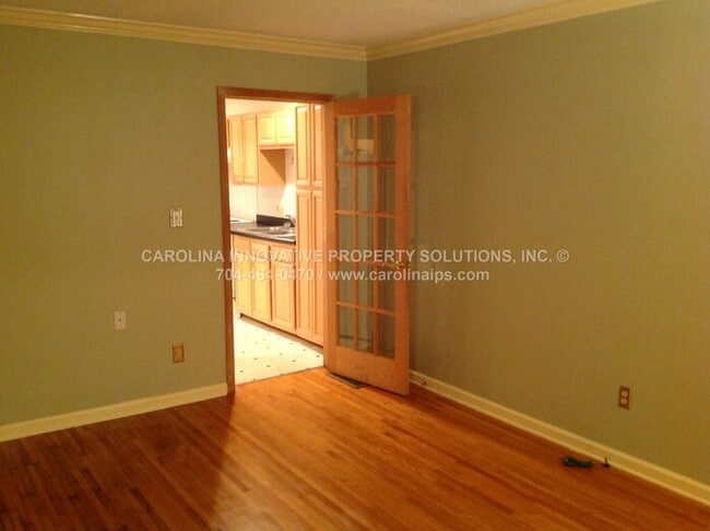 Building Photo - 4535 Dawnwood Dr