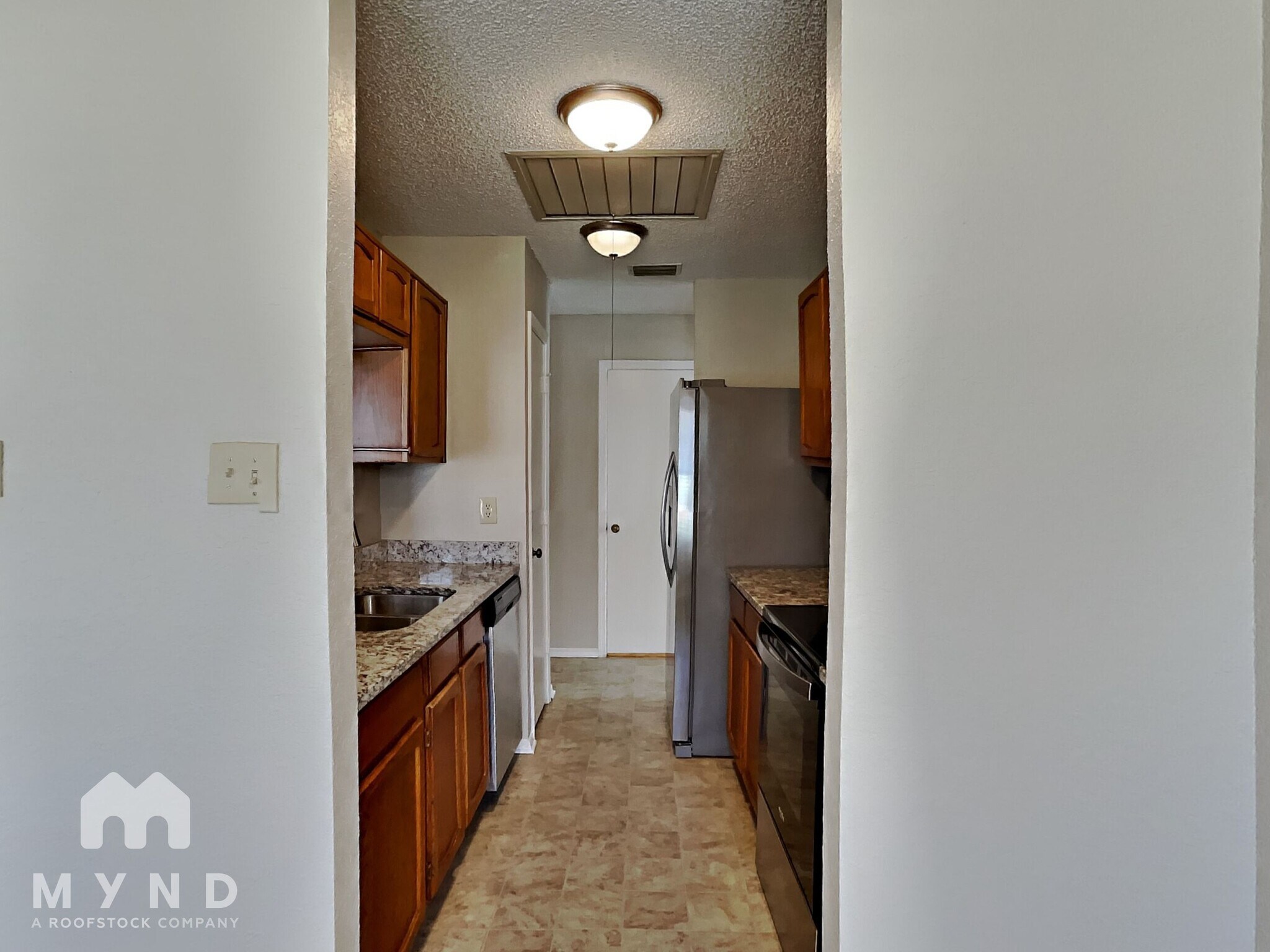 Building Photo - 2306 High Star Dr