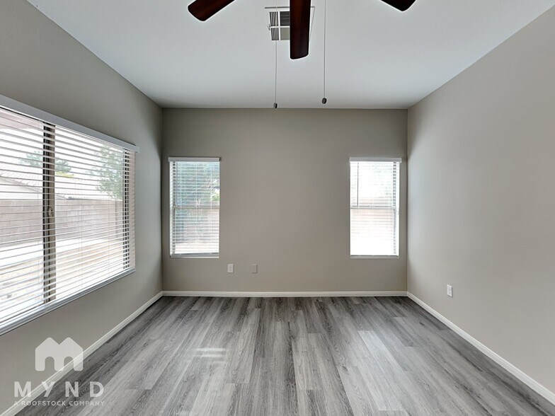 Building Photo - 1419 Old Cobble Dr
