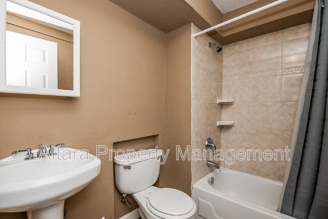 Building Photo - 6335 Balance Cir