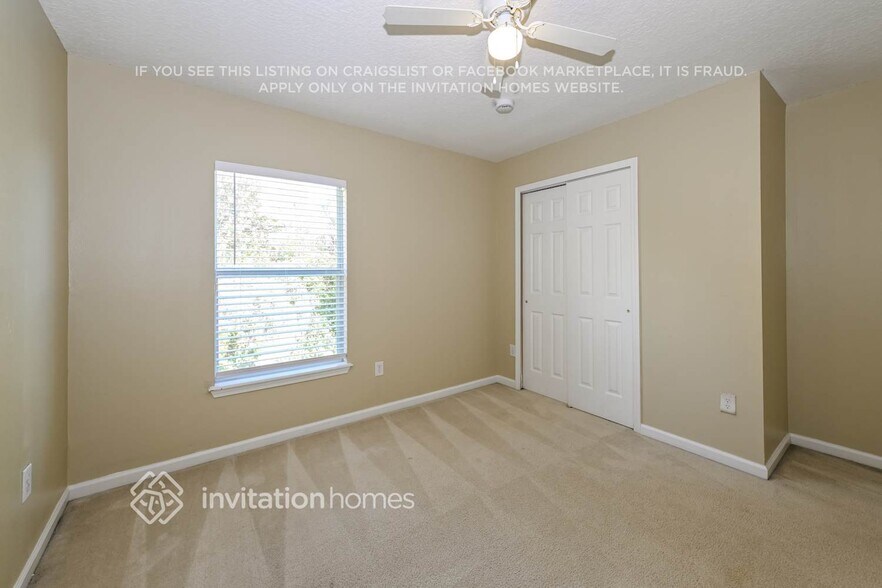 Building Photo - 3943 Hillstead Ln