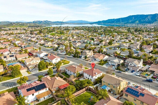 Building Photo - Spacious 3 Bed + Loft-Style Living in Lake Elsinore w/ Private Yard