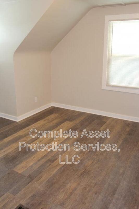 Building Photo - 7326 W Taft St