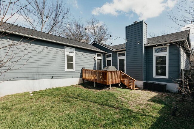 Building Photo - 1708 Wethersfield Rd