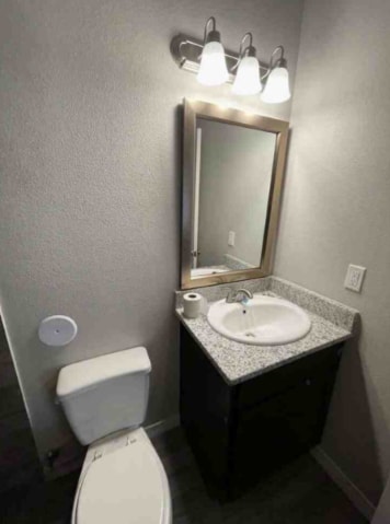 Building Photo - 241 Penbridge Pl