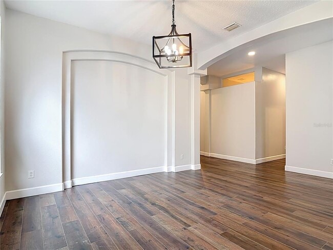 Building Photo - 6 Lionshead Dr